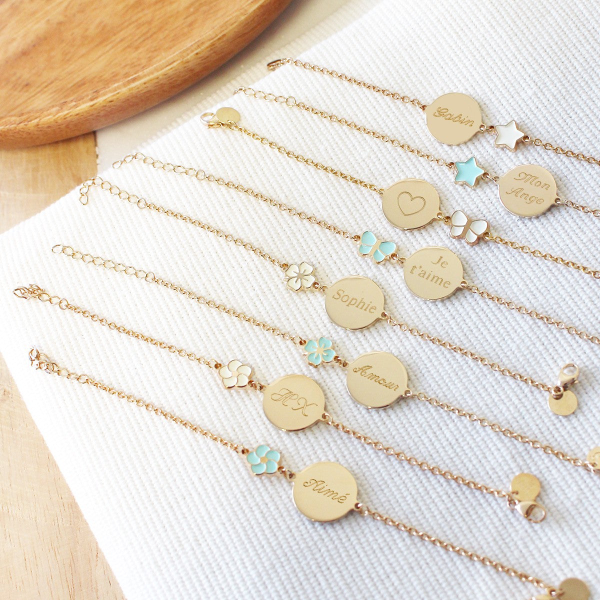 Bracelet personnalisé chaine médaille enfant - trèfle laqué ivoire - Plaqué or