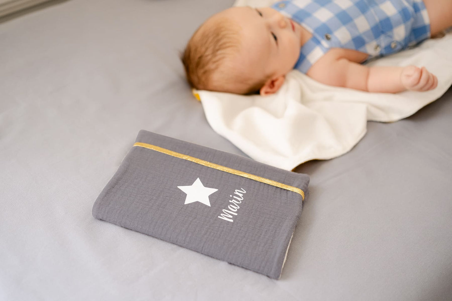 Protège Carnet de Santé personnalisé en Double gaze de coton