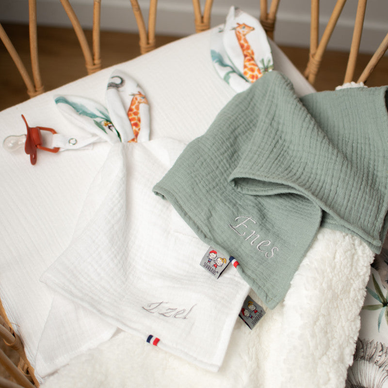 Rabbit comforter with pacifier clip in cotton gauze, Safari