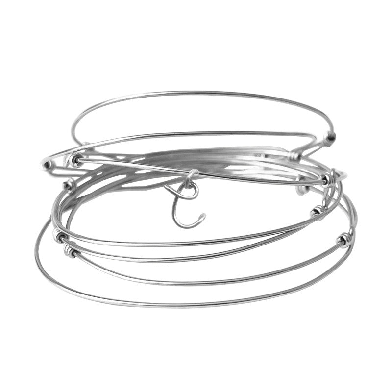 Semanario Initial Hoop